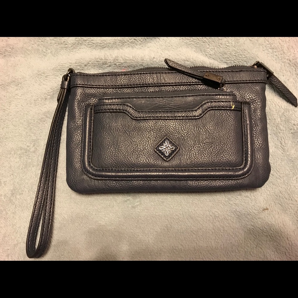 Vera Wang. Wristlet. Navy Blue. USED.